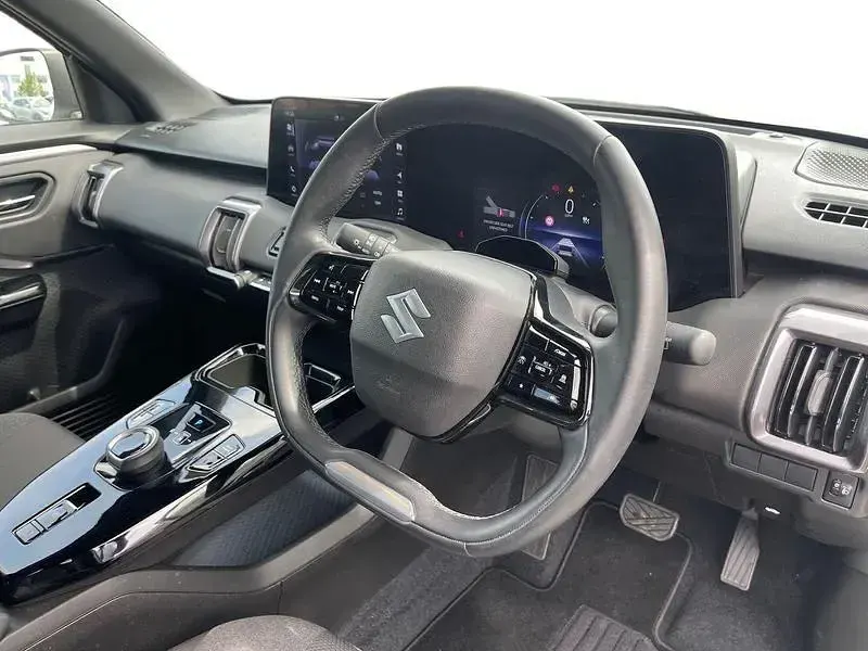 Used Suzuki Vitara 127 kW (174 HP) 2026 White SUV