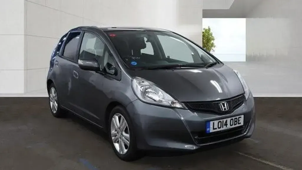 Used Honda Jazz ES 2014 Grey Hatchback