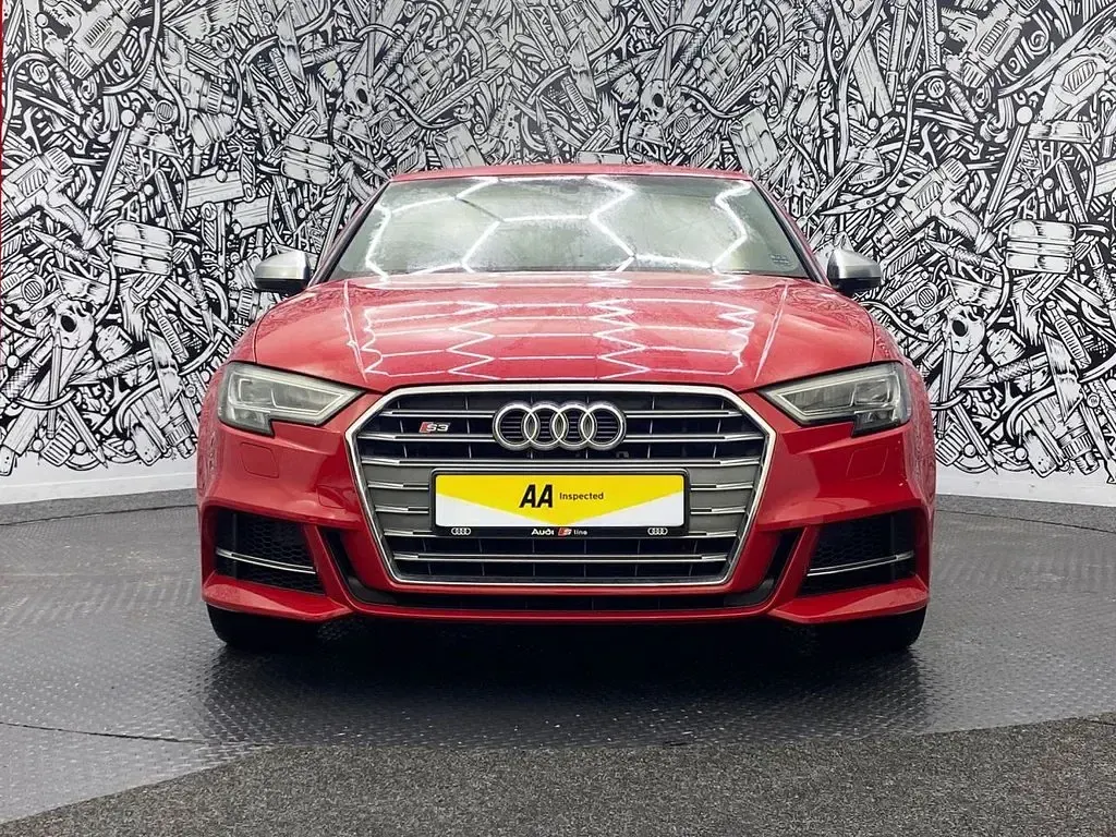 Used Audi S3 Comfort 310 HP (228 kW) 2017 Red Sedan