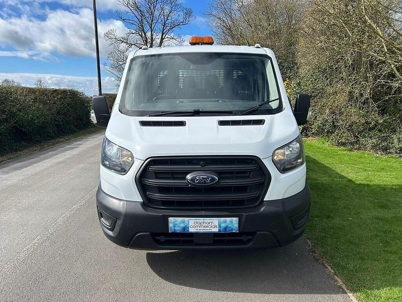 Begagnad Ford Transit 130 HK (95 kW) 2021 Vit Cab