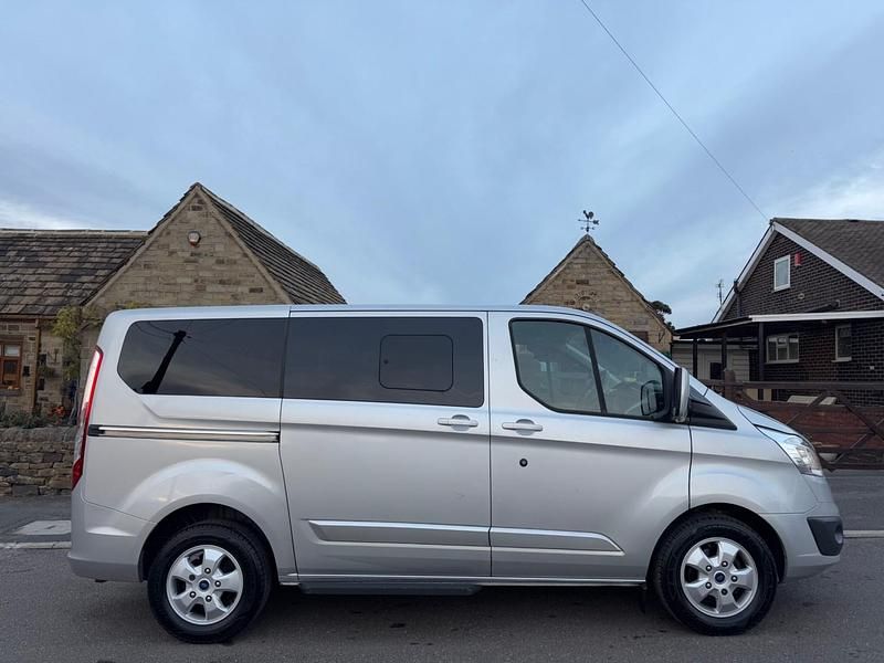 Used Ford Tourneo Titanium 2018 Silver MPV