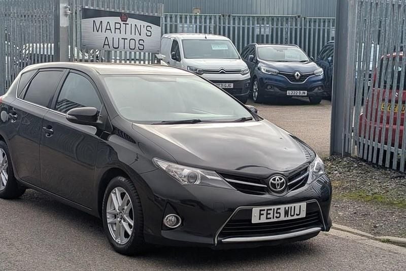 Used 2015 Toyota Auris | £3,950 (Fair price) - Image 1/1