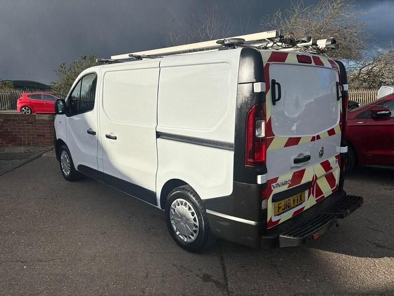 Used Vauxhall Vivaro S 2018 White
