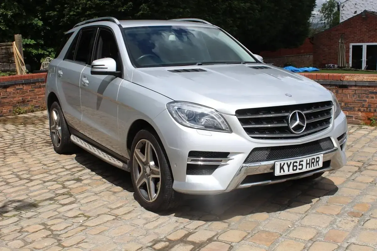 Used Mercedes ML350 AMG line 258 HP (189 kW) 2015 Silver SUV