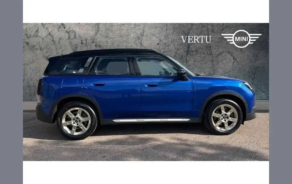 Used Mini Countryman Exclusive 313 HP (230 kW) 2024 Blue SUV