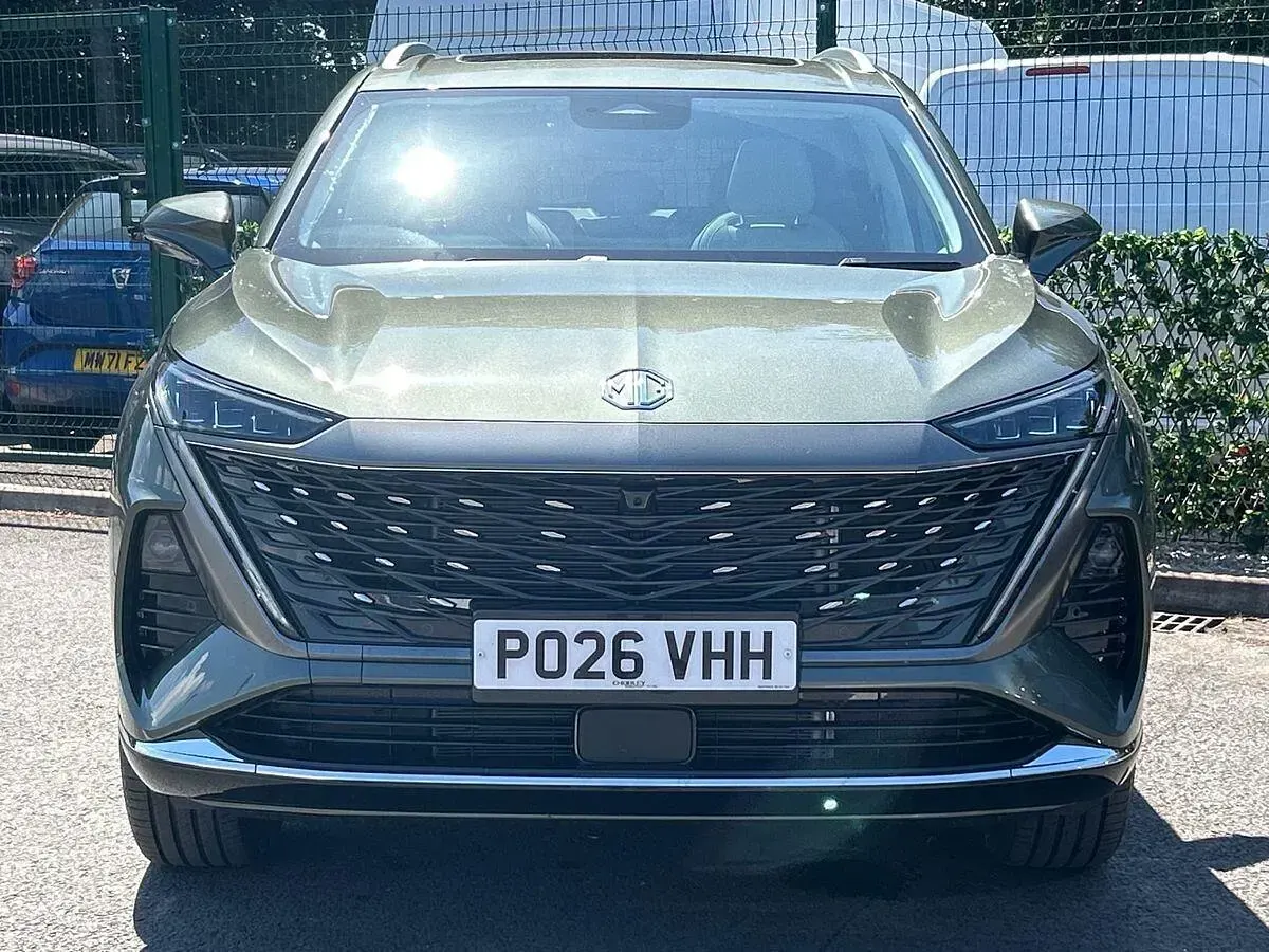 New MG MGS9 299 HP (219 kW) 2026 Green SUV