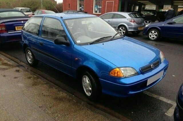 Used Suzuki Swift 52 HP (38 kW) 2002 Hatchback