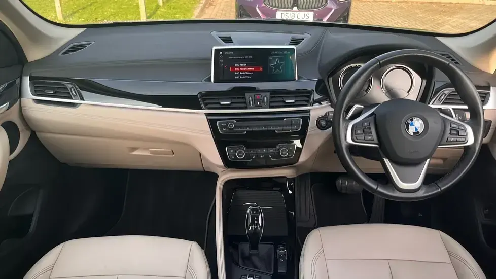 Usado BMW X1 xLine 176 CV (129 kW) 2022 Gris SUV
