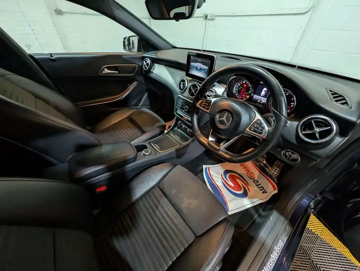 Used Mercedes CLA200 AMG line 136 HP (100 kW) 2018 Blue Coupe