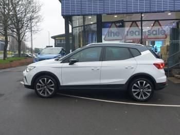 Used Seat Arona FR 115 HP (84 kW) 2024 White SUV