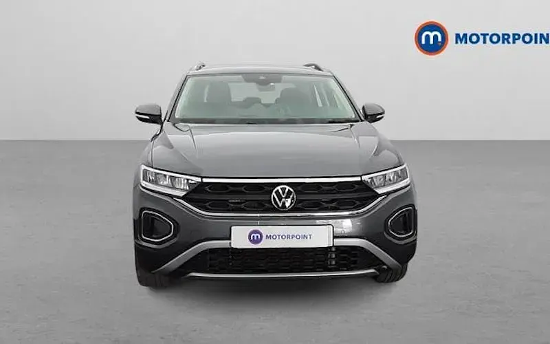 Used VW T-Roc Life 150 HP (110 kW) 2025 SUV
