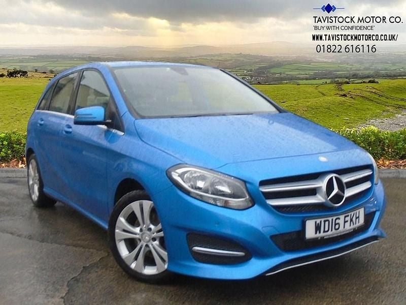 Used Mercedes B200 Executive 2016 Blue MPV