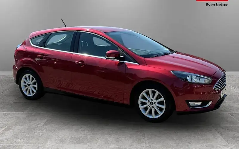 Used Ford Focus Titanium 125 HP (91 kW) 2017 Hatchback