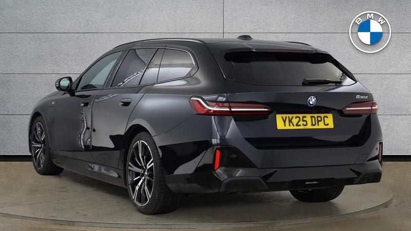 Used BMW 530e M Sport 295 HP (216 kW) 2025 Black Estate