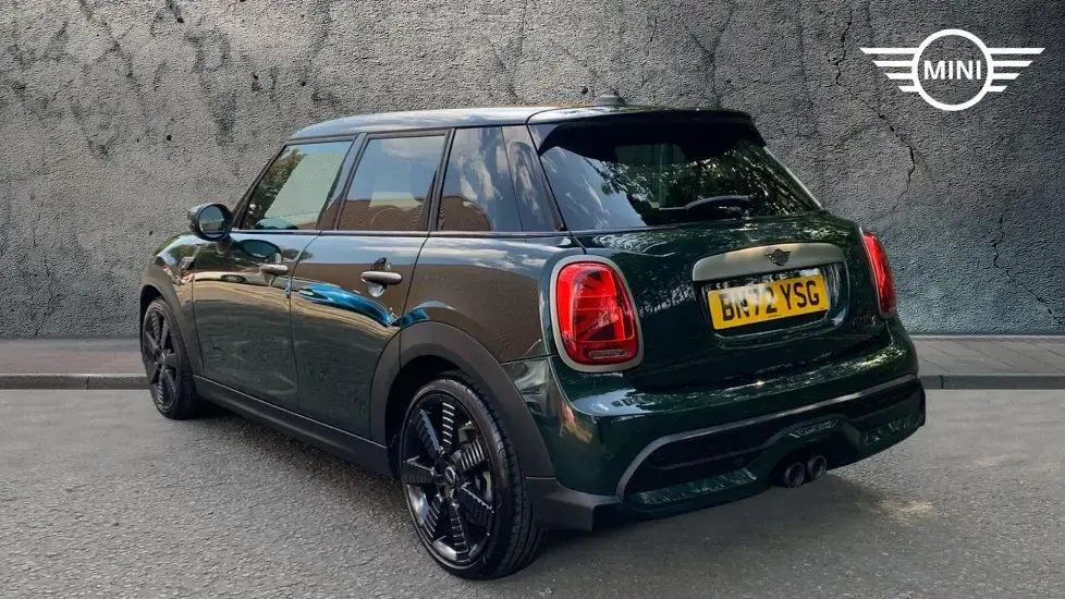Used Mini Cooper S Hatch 192 HP (141 kW) 2022 Green Hatchback