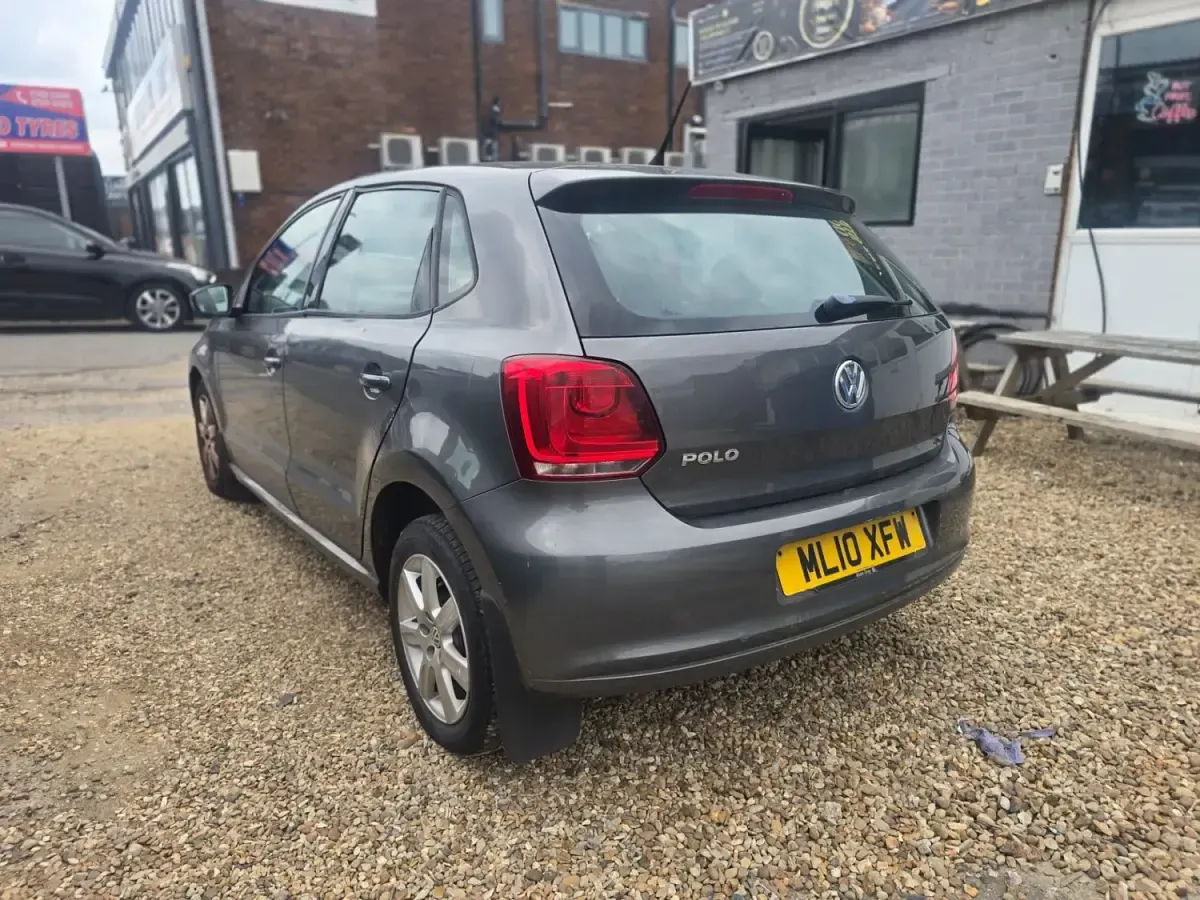 Usado VW Polo SE 2010 Cinzento Citadino