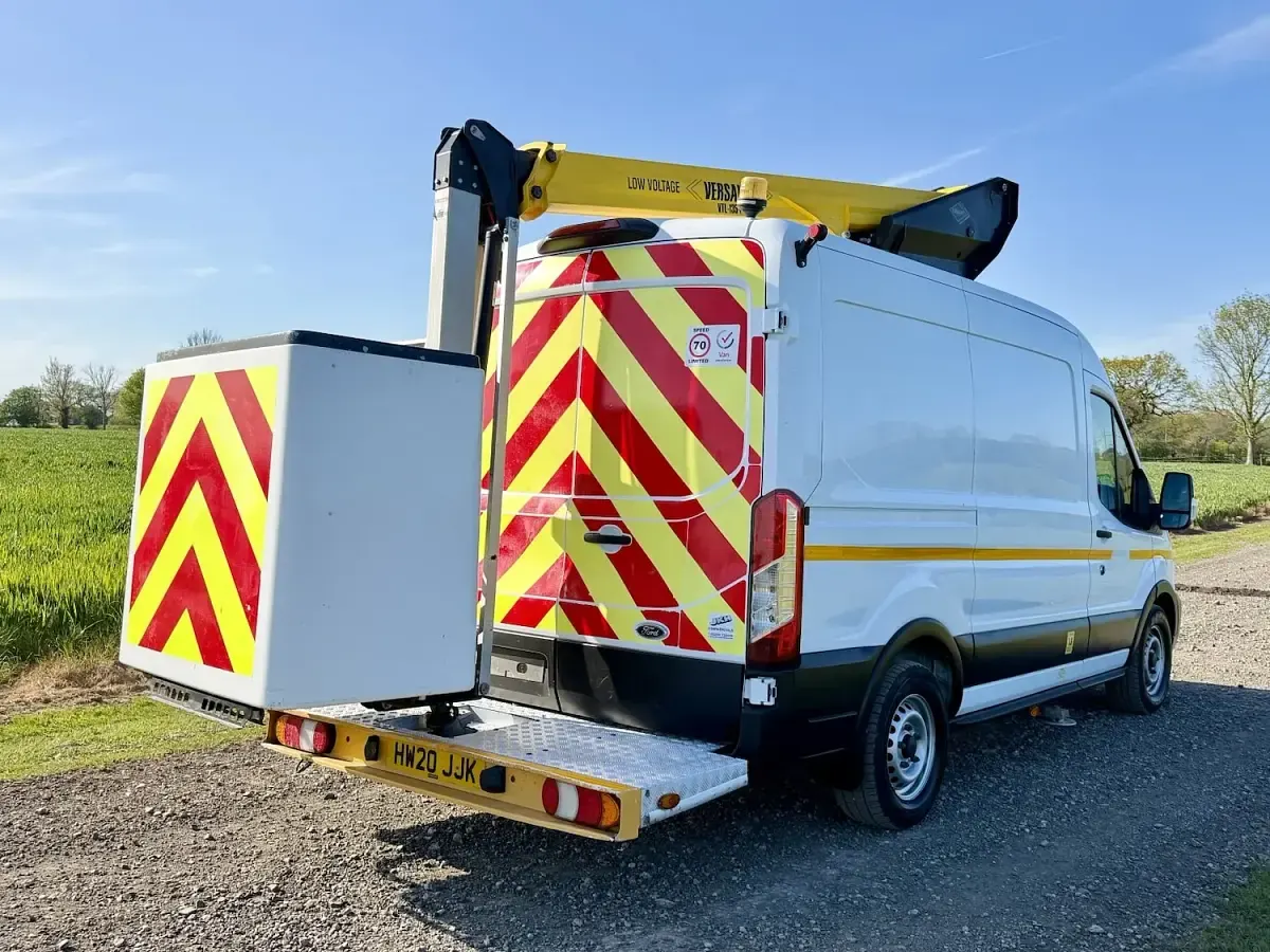 Used Ford Transit 130 HP (95 kW) 2020 White Van