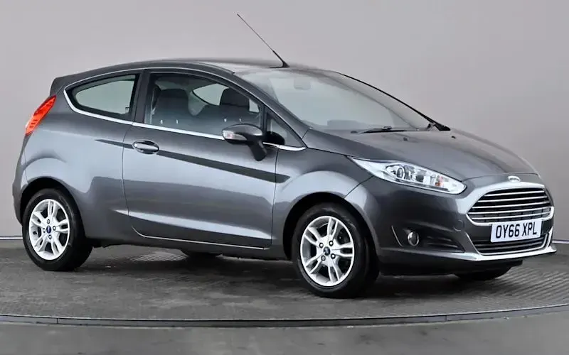 Used Ford Fiesta Zetec 101 HP (74 kW) 2016 Hatchback