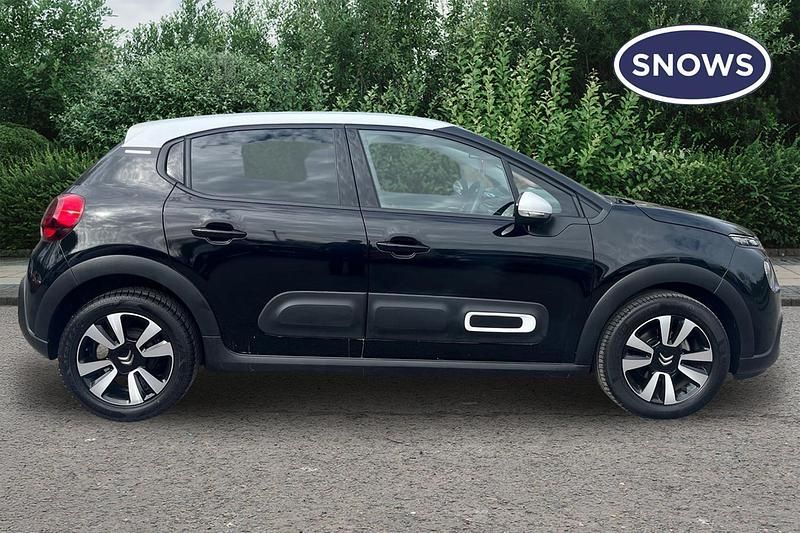 Used Citroën C3 PureTech 83 HP (61 kW) 2024 Black