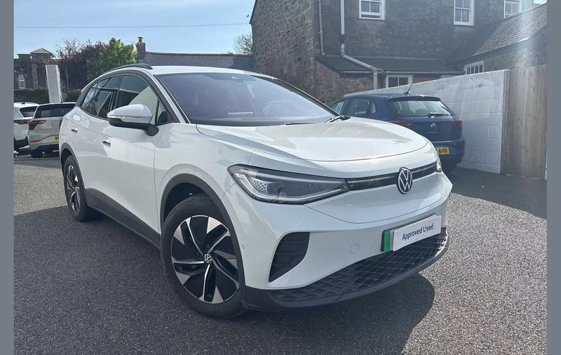 White Used 2025 VW ID.4 Pro SUV | £26,995 (Good price) - Image 1/4
