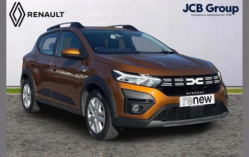 Orange Used 2024 Dacia Sandero Expression Hatchback | £13,995 (Fair price) - Image 1/4