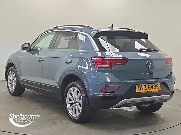Used VW T-Roc Match 150 HP (110 kW) 2024 Blue SUV