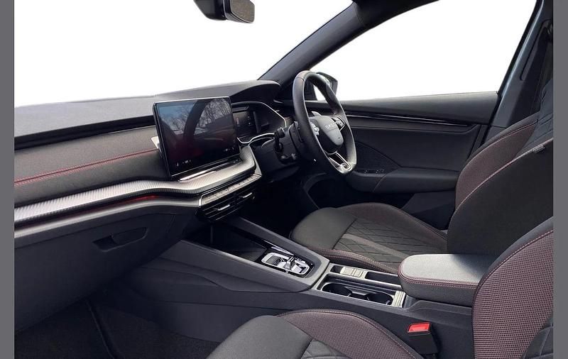 Used Skoda Octavia vRS 265 HP (194 kW) 2025 Graphite grey metallic Estate