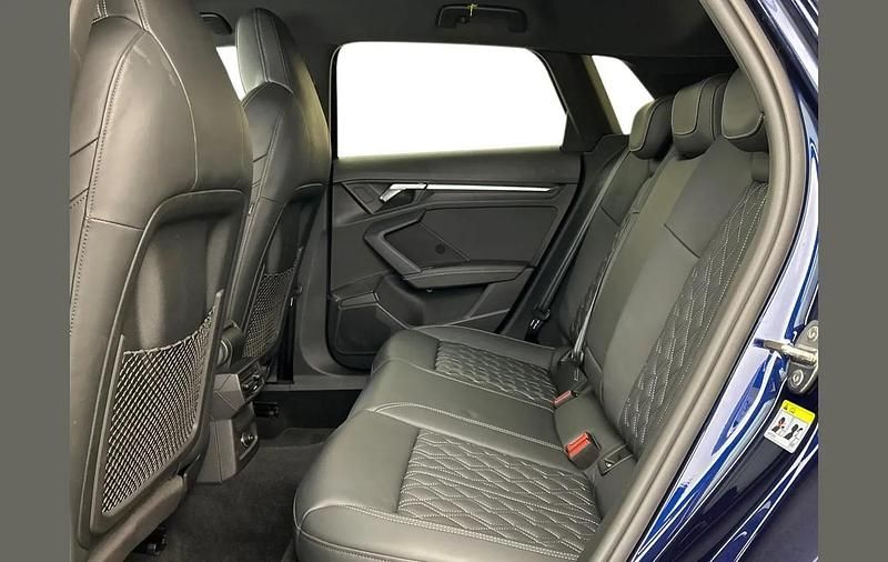 Used Audi S3 Sportback Comfort 310 HP (228 kW) 2021 Blue Hatchback