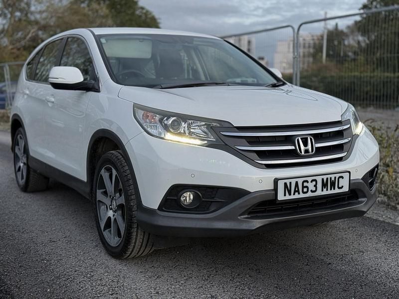 White Used 2013 Honda CR-V SE SUV | £4,995 (A bit pricey) - Image 1/4