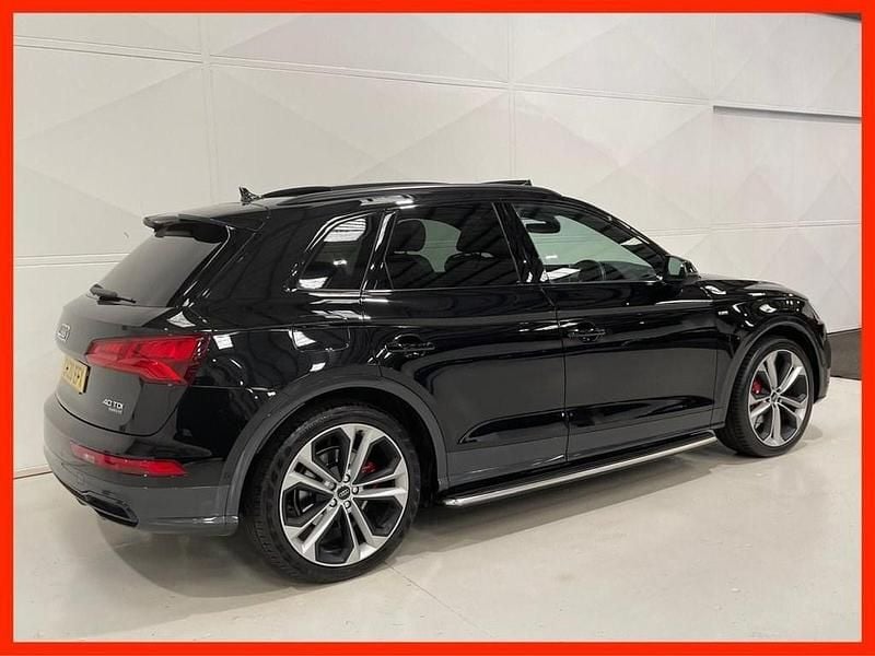 Used Audi Q5 Comfort 190 HP (139 kW) 2020 Black SUV