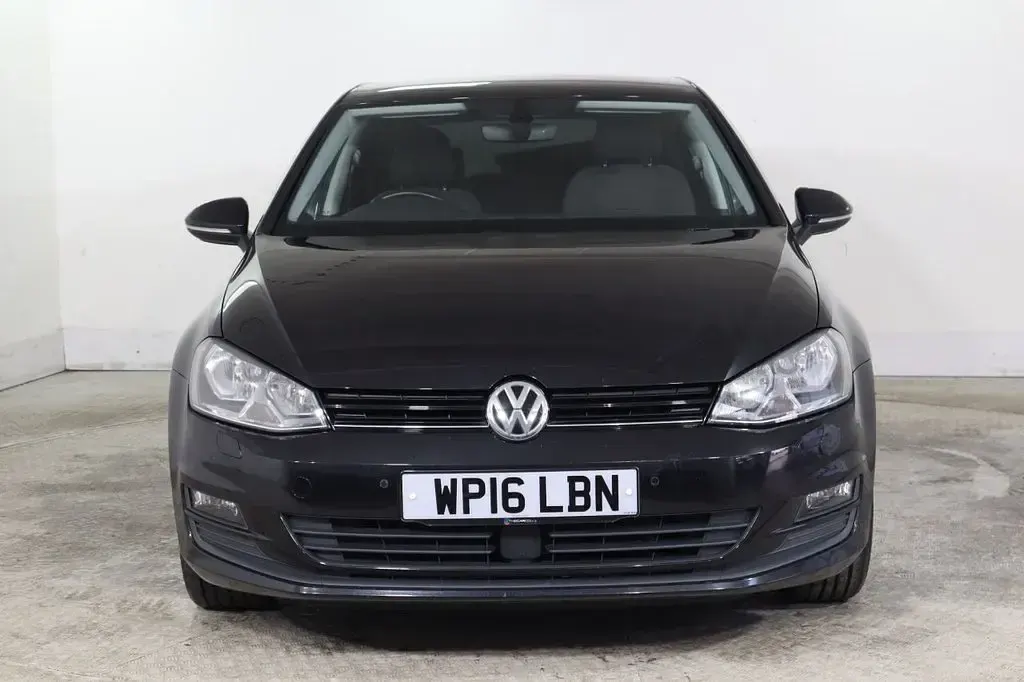 Used VW Golf VII Edition 150 HP (110 kW) 2016 Black Hatchback