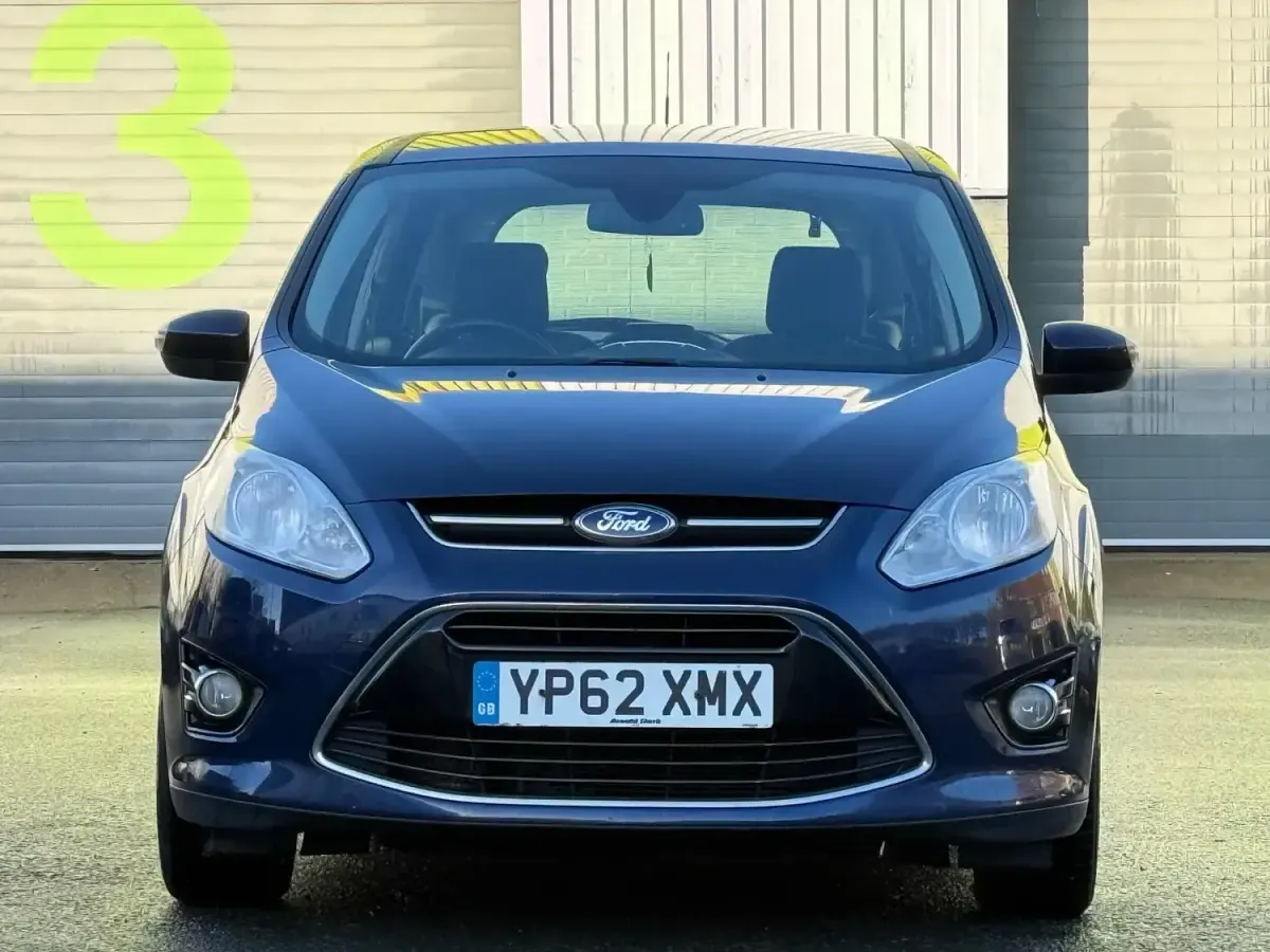 Używany Ford Grand C-Max Titanium 115 KM (84 kW) 2013 Niebieski Minivan