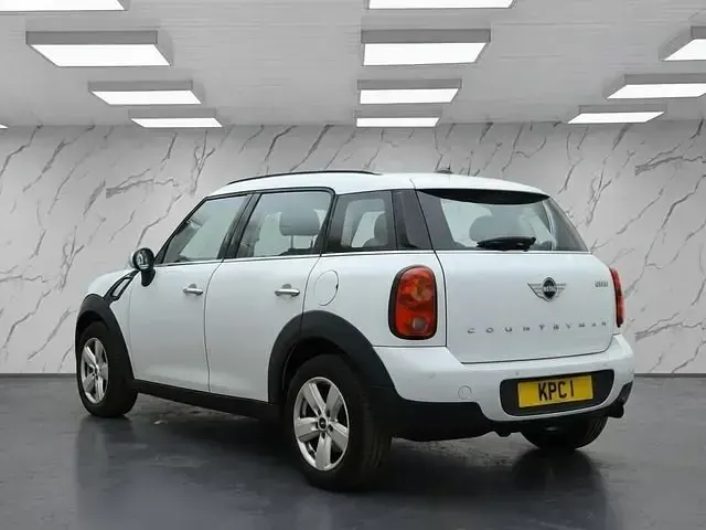 Used Mini Cooper Countryman 122 HP (89 kW) 2014 White SUV