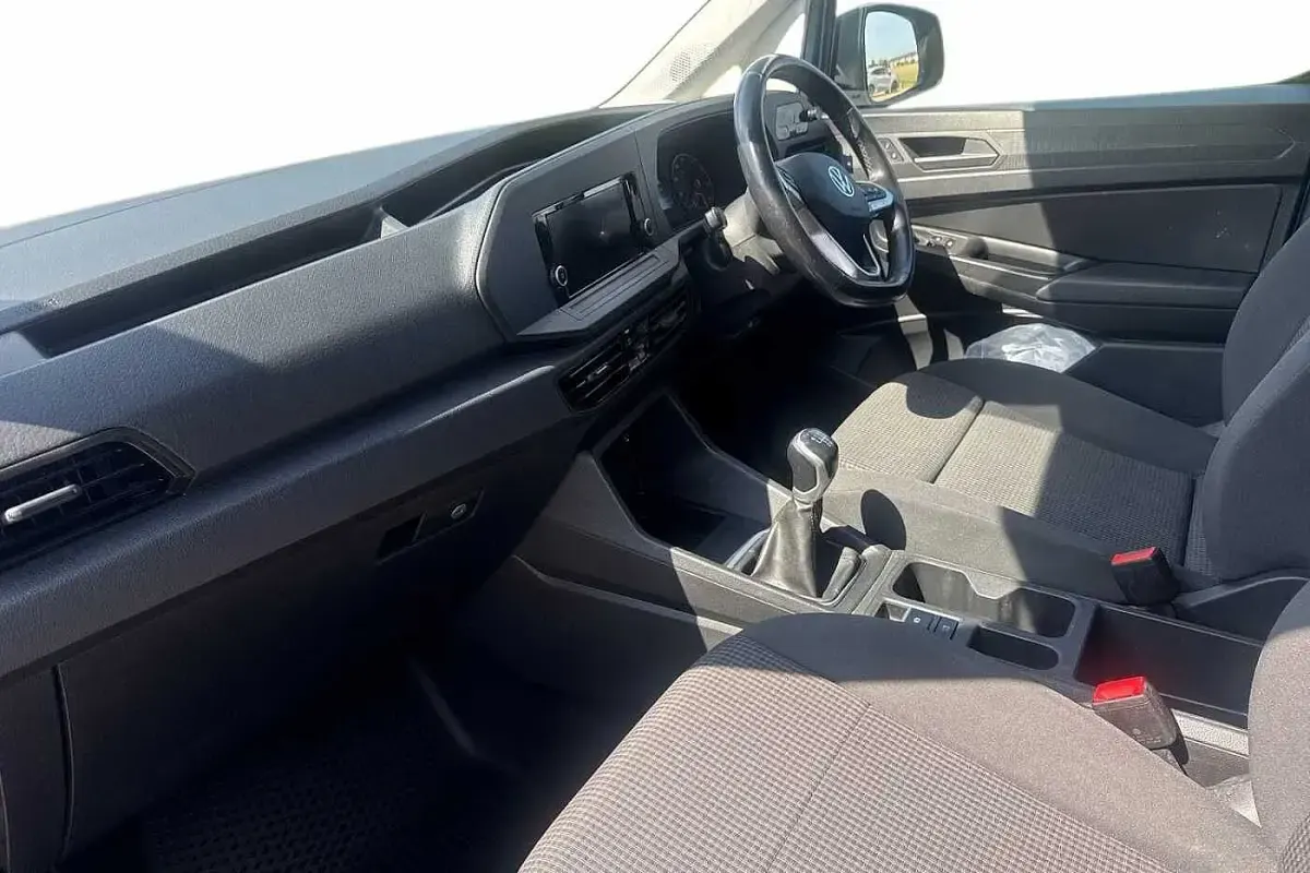Used VW Caddy 114 HP (83 kW) 2021 Blue MPV