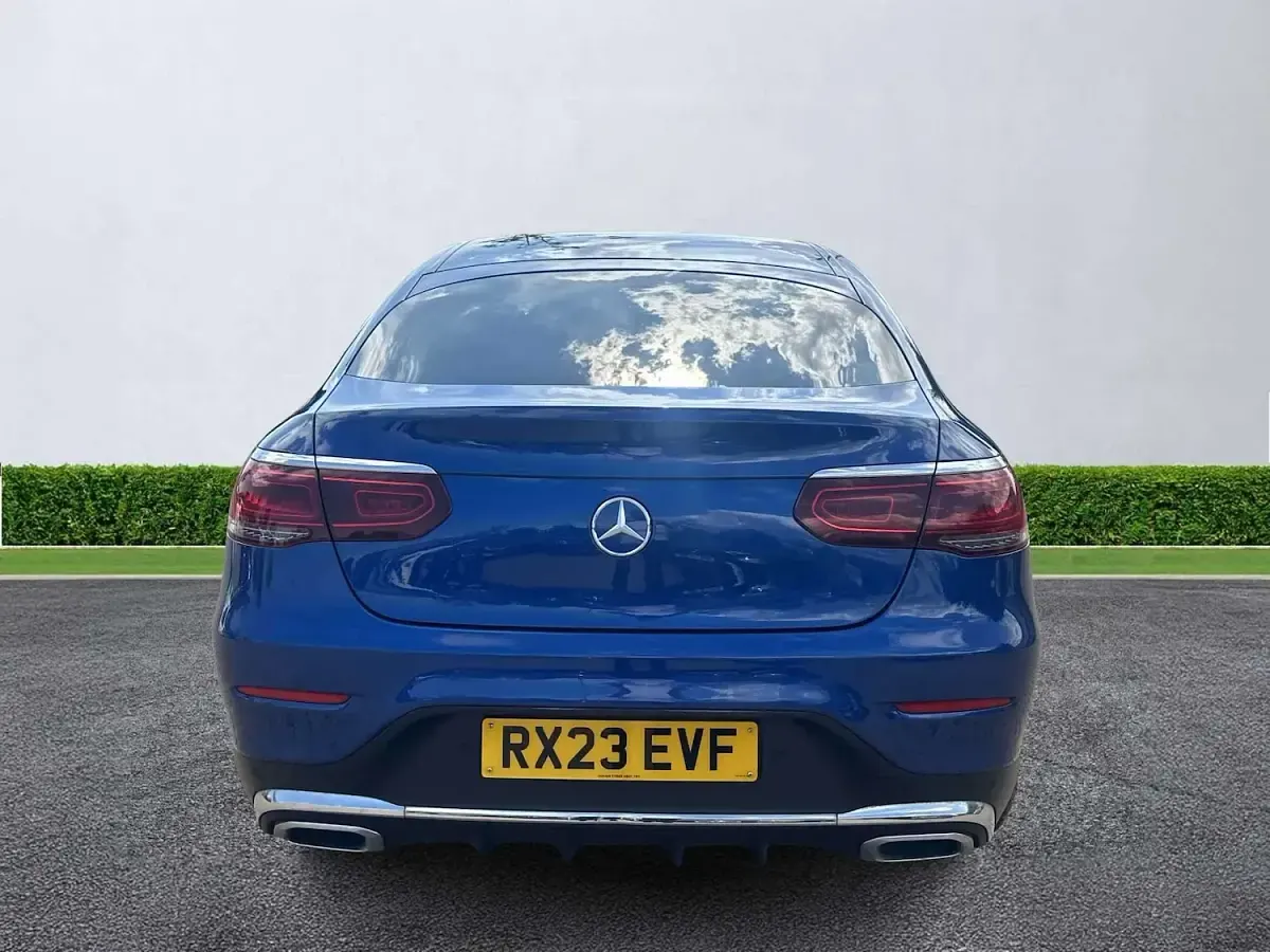 Used Mercedes GLC300 AMG line 2023 Blue SUV