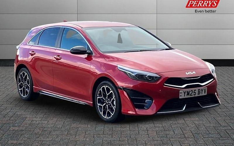 New 2025 Kia Ceed GT-Line Hatchback | £21,495 (Fair price) - Image 1/4