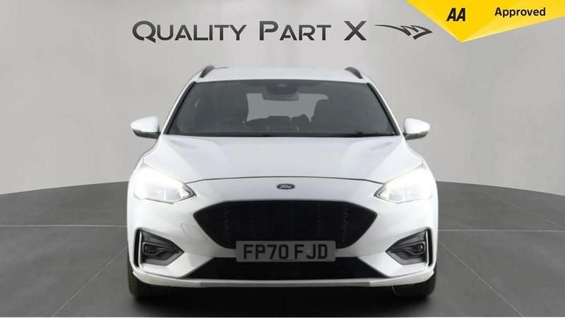 Used Ford Focus ST-Line 150 HP (110 kW) 2021 White Estate