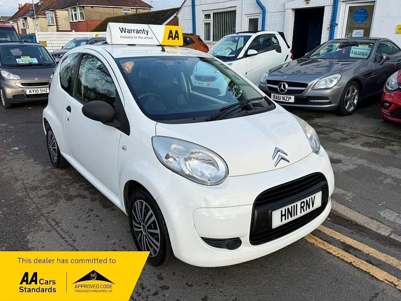 Used Citroën C1 VTR Sport 68 HP (50 kW) 2011 White Hatchback