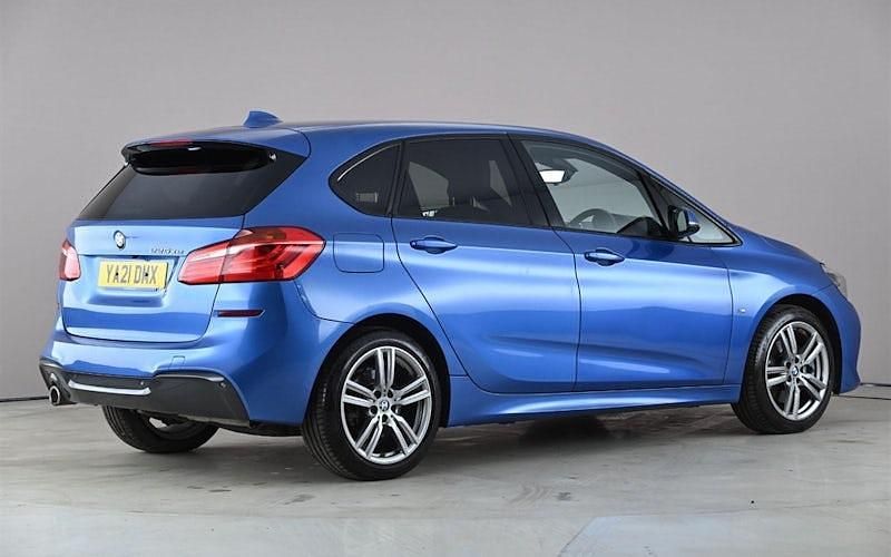 Begagnad BMW 225 M Sport 224 HK (164 kW) 2019 Kombi