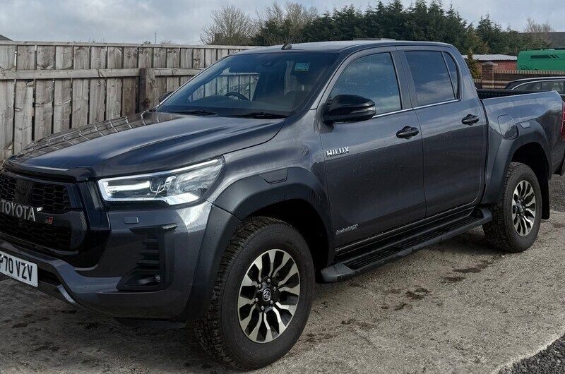 Grey Used 2020 Toyota HiLux Pickup | £22,500 (A bit pricey) - Image 1/4