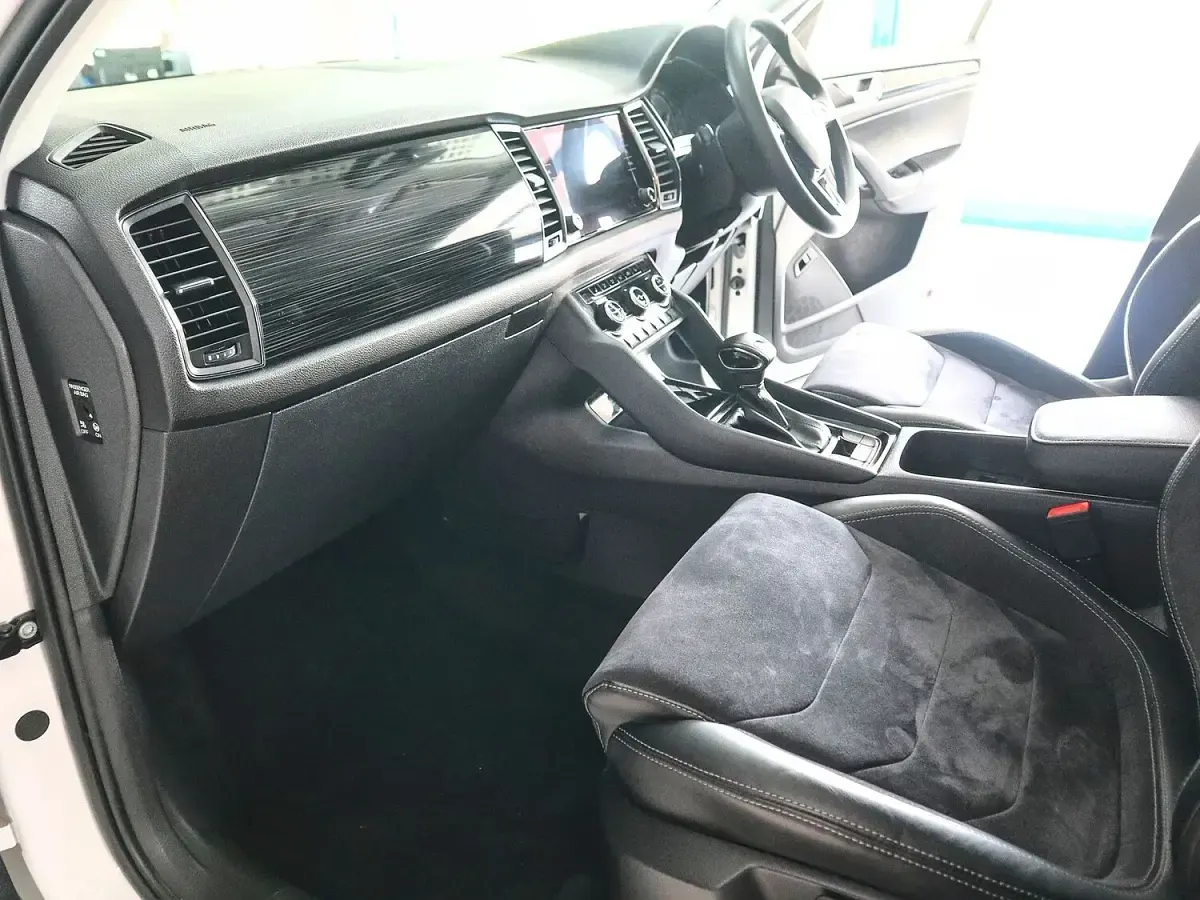 Used Skoda Kodiaq SE L 150 HP (110 kW) 2017 White SUV