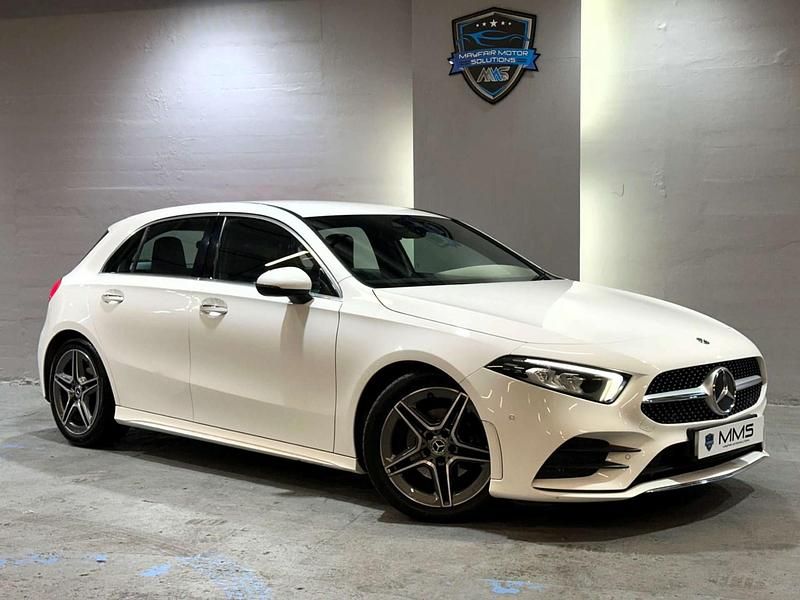 Used Mercedes A180 AMG Line Premium 116 HP (85 kW) 2018 White Hatchback