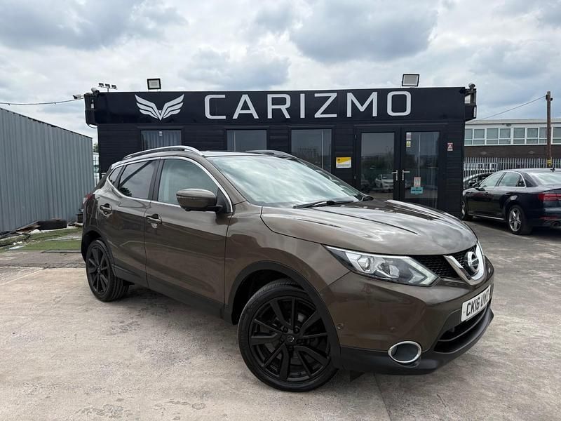 Bronze Used 2016 Nissan Qashqai Tekna SUV | £6,850 (Super price) - Image 1/4
