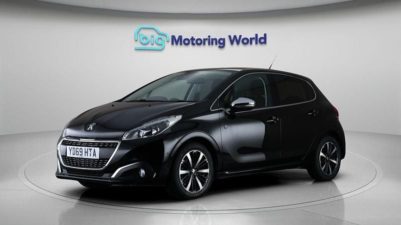 Used Peugeot 208 S 110 HP (80 kW) 2019 Black Hatchback