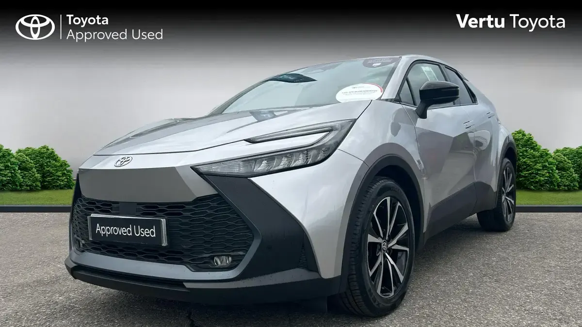 Used Toyota C-HR Design 140 HP (102 kW) 2024 Silver metallic (metallic paint) SUV