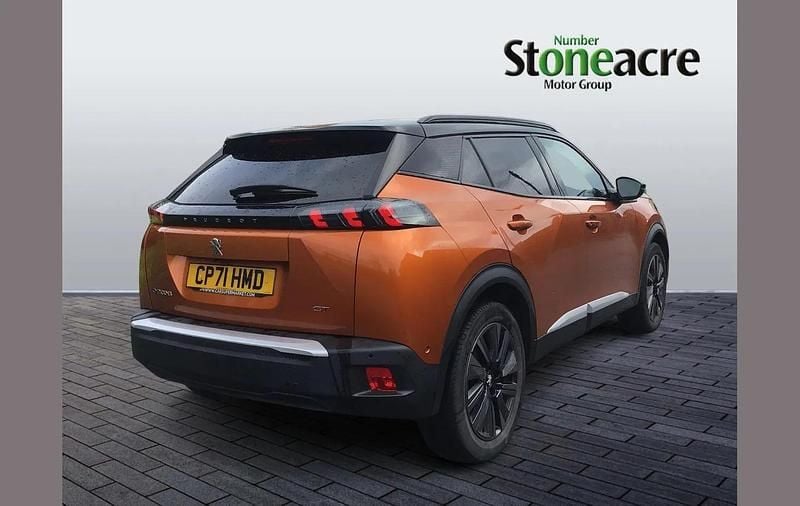 Used Peugeot e-2008 Premium 100 kW (136 HP) 2022 Orange SUV