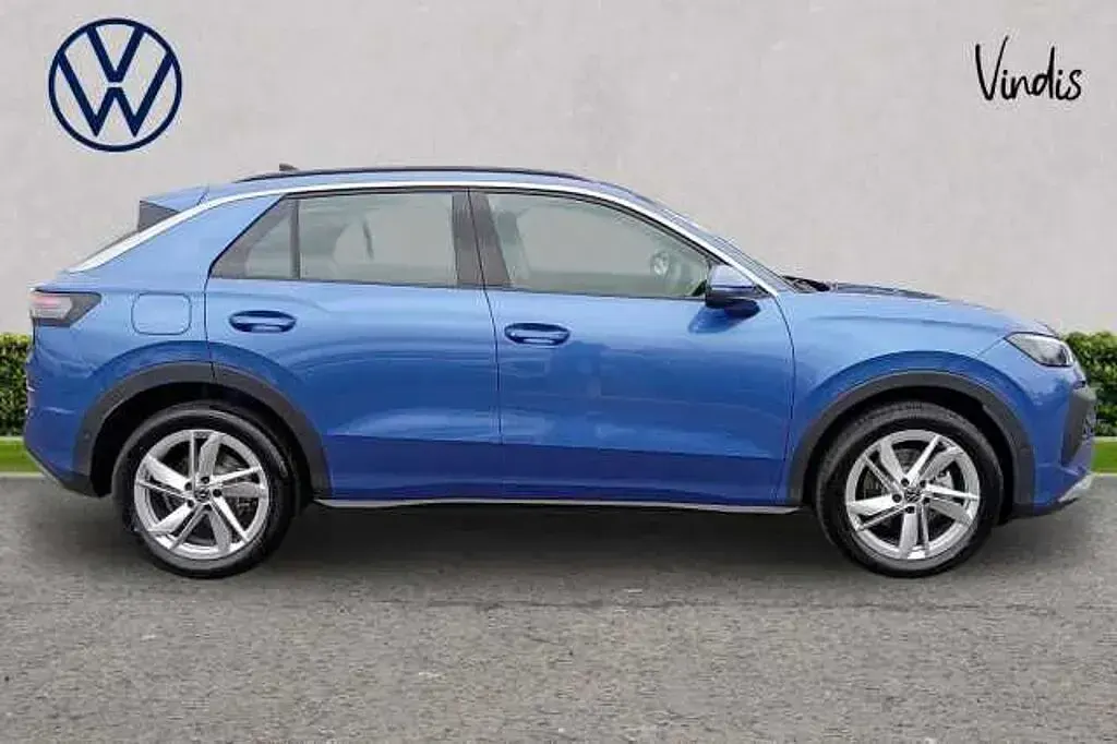 Used VW T-Roc 150 HP (110 kW) 2026 SUV