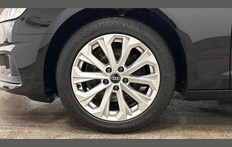 Used Audi A4 Comfort 147 HP (108 kW) 2023 Black Estate