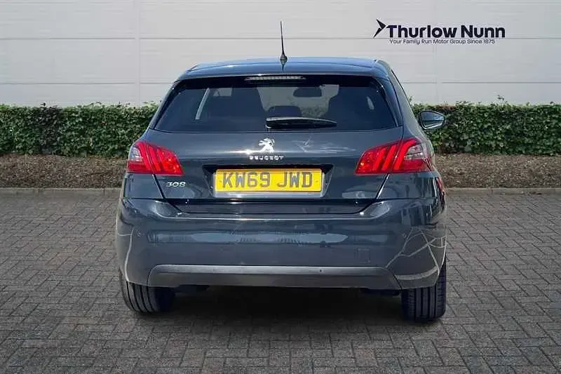 Used Peugeot 308 Allure 130 HP (95 kW) 2019 Grey Hatchback