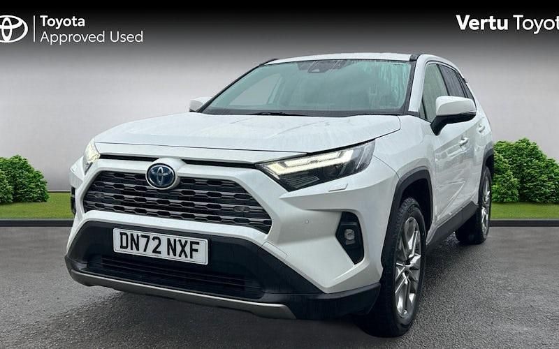 Used Toyota RAV4 218 HP (160 kW) 2025 Estate